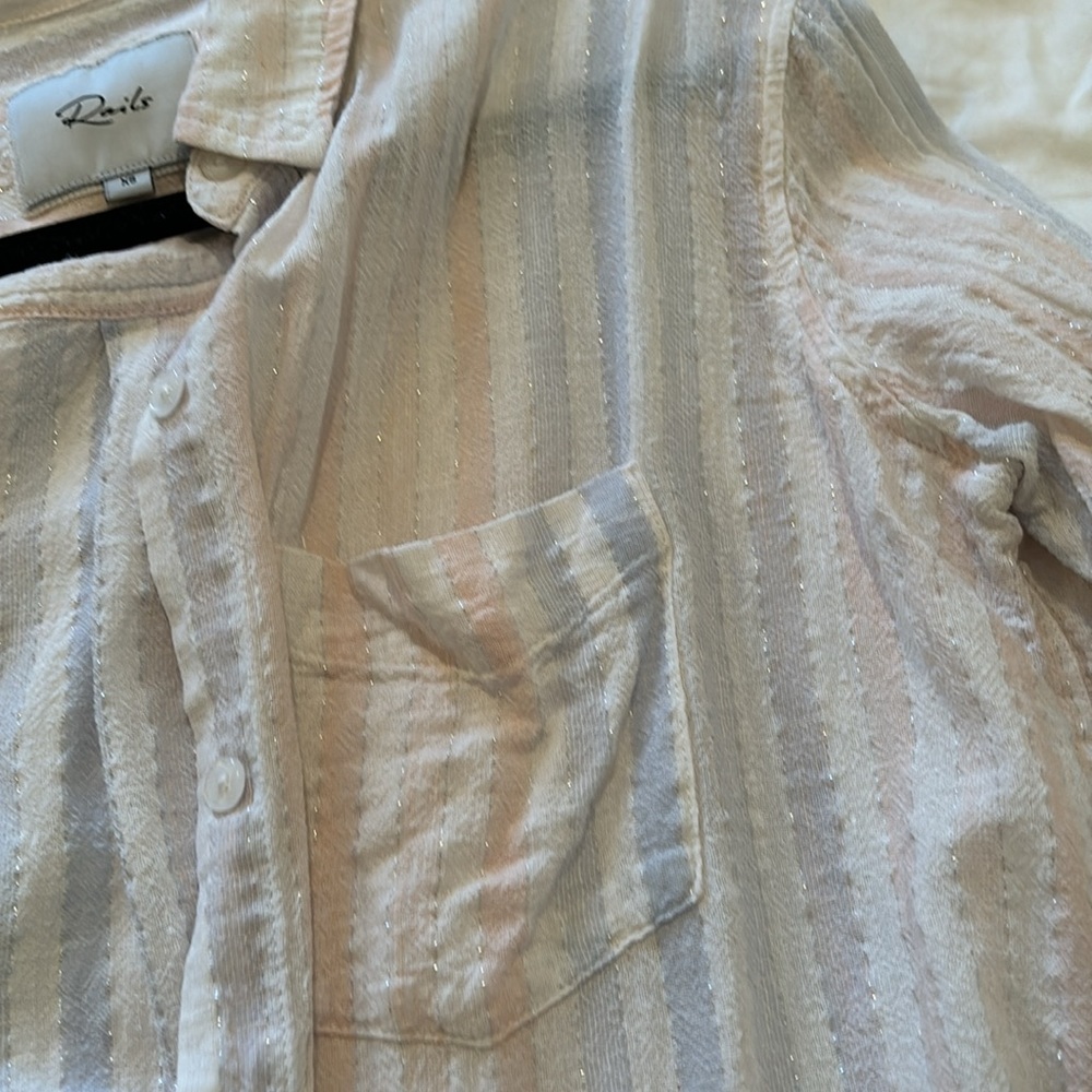 Rails Button Down - Picture 3 of 3